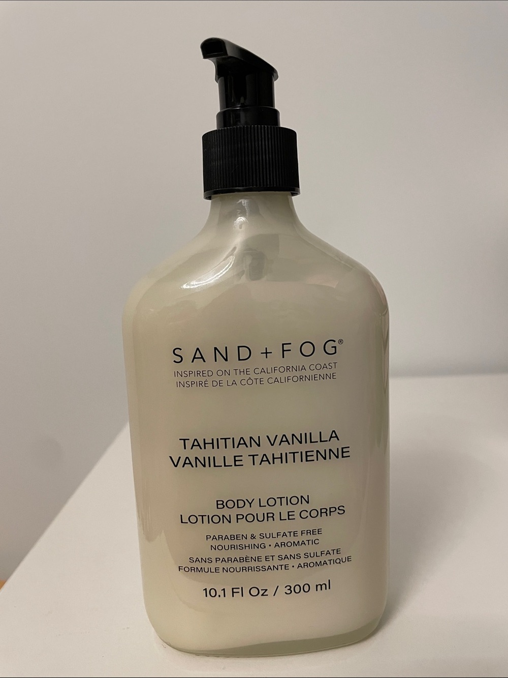 NEW SAND + FOG Tahitian Vanilla Body Lotion - 10.1 FL OZ / 300 ML